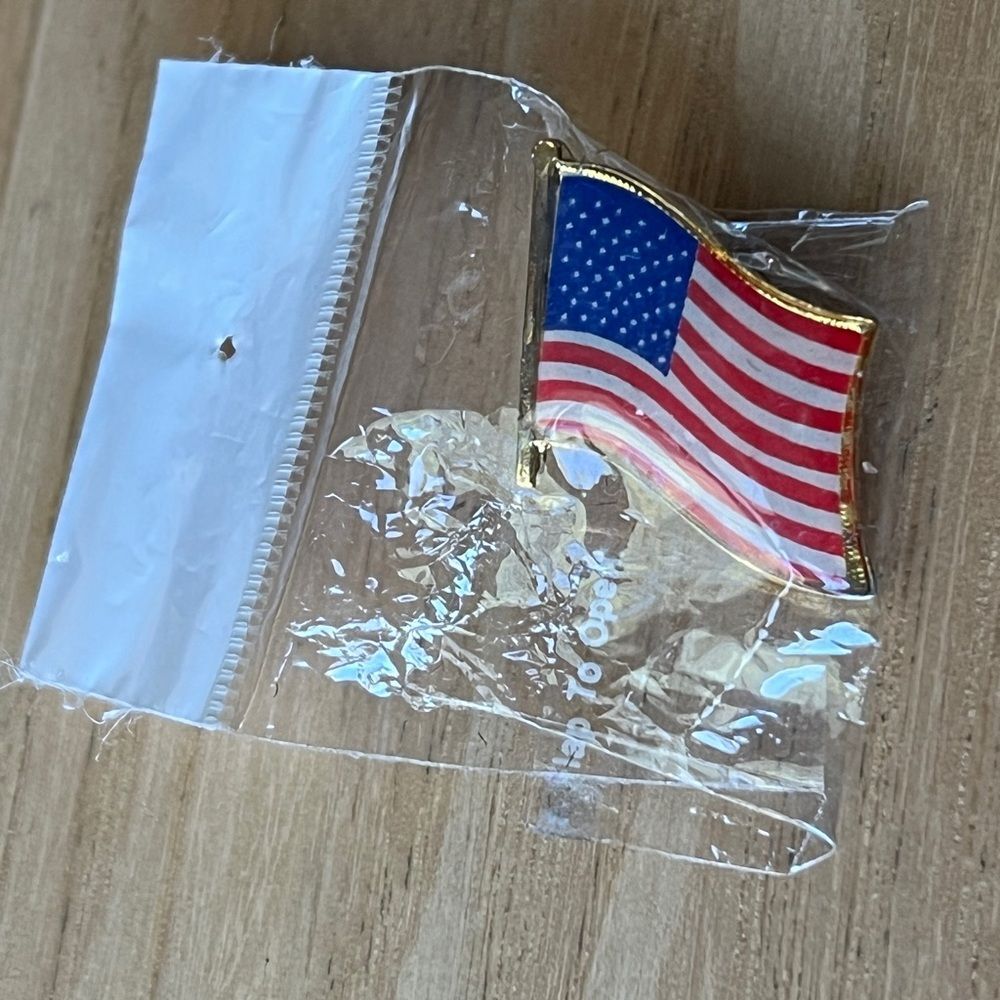 American Flag Lapel Pin